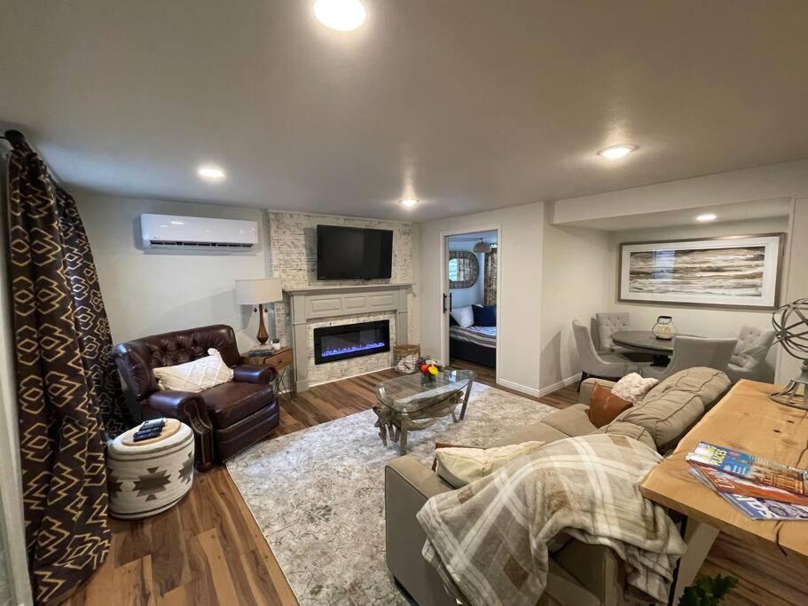 Apartamento Utah Valley Retreat - Luxurious Self Check-In Apt, Uvu Byu, Ev Charge Orem Exterior foto